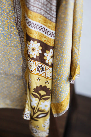 Sisters' Robe - Batiki
