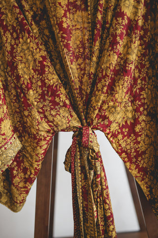 Sisters' Robe - Cherry Red
