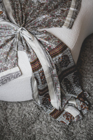 Sisters' Robe - Petal