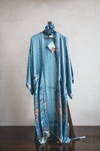 Sisters' Robe - Sapphire