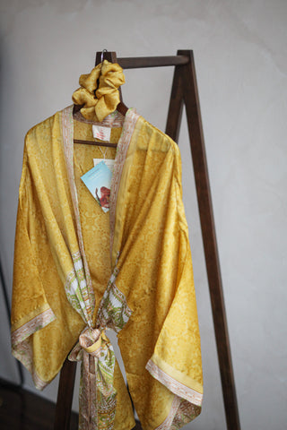 Sisters' Robe - Vintage